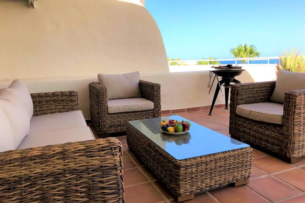 Penthouse Bermuda Beach 2 Estepona Exteriör bild