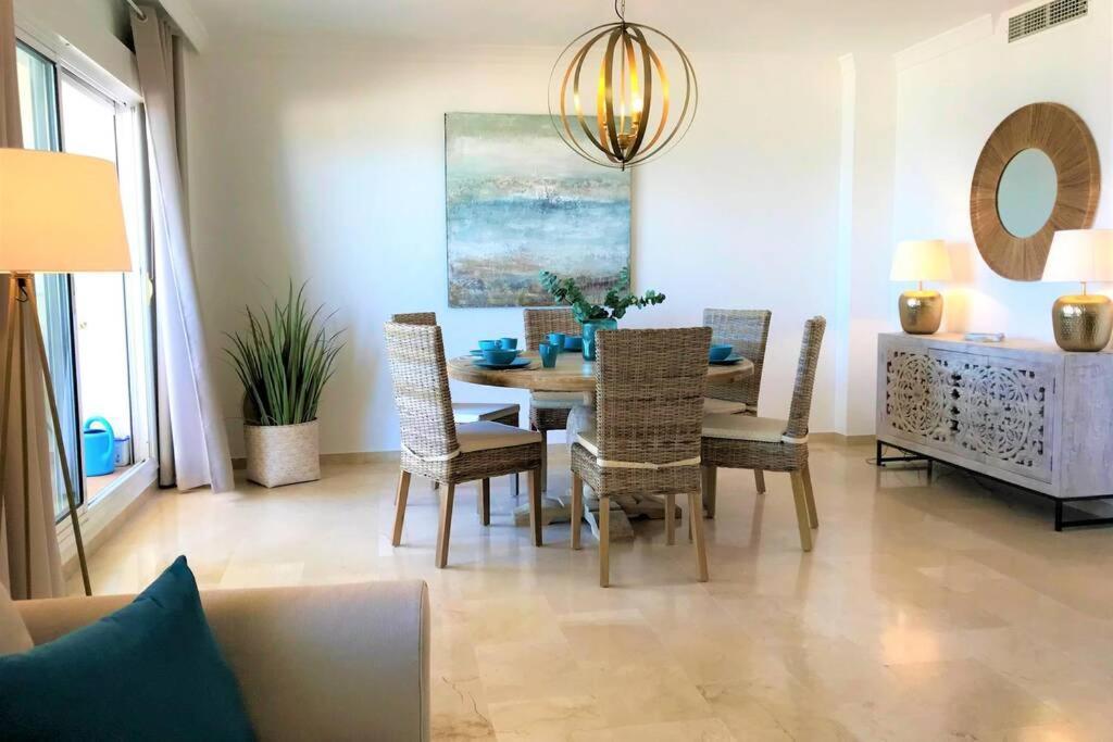 Penthouse Bermuda Beach 2 Estepona Exteriör bild