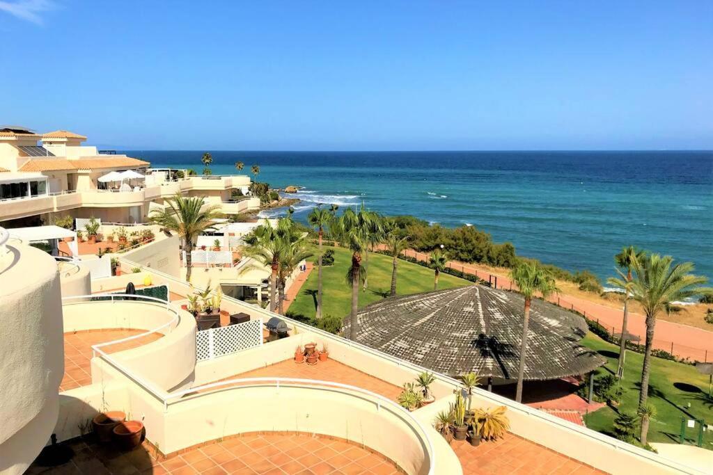 Penthouse Bermuda Beach 2 Estepona Exteriör bild